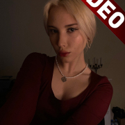 Екатерина Попова
