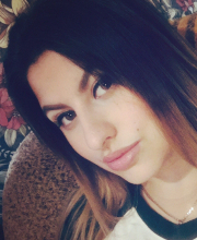 Никишина Арина