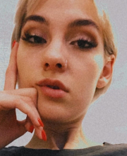 Полина