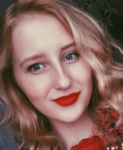 Гусельникова Эллина