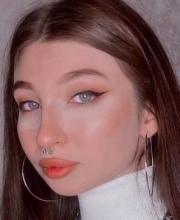 Никитина Яна